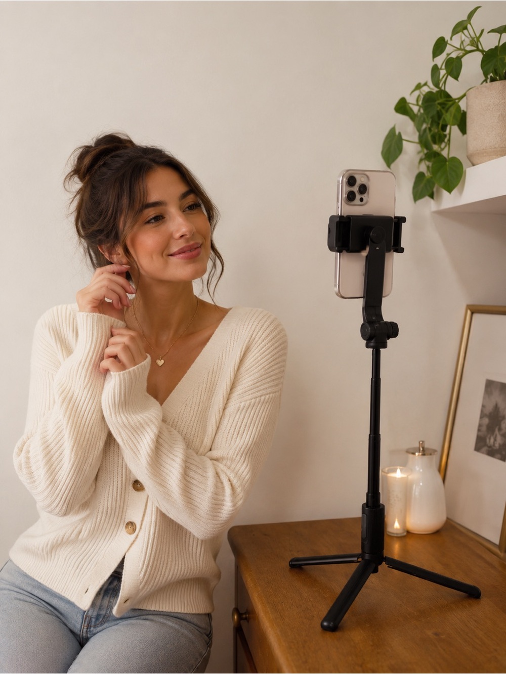Adjustable Black Selfie Stand For Influencers